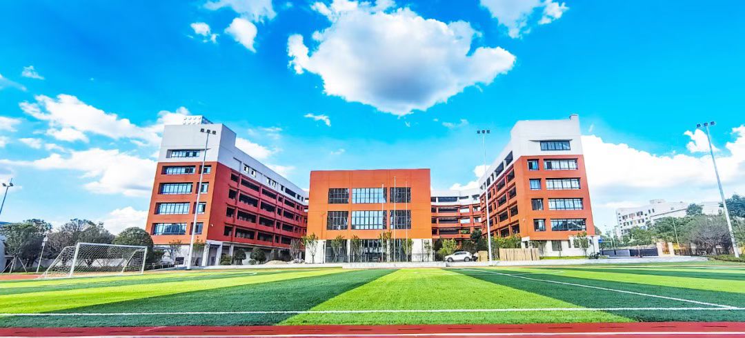 两所新建小学建成投用，雨花区公建中心书写暖心民生答卷！